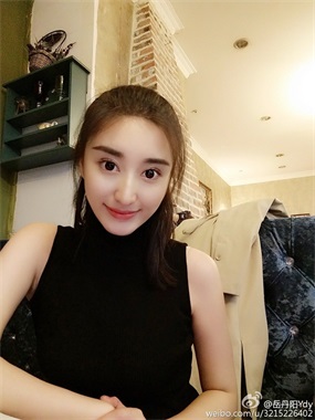 90����ŮУ���������崿����д��